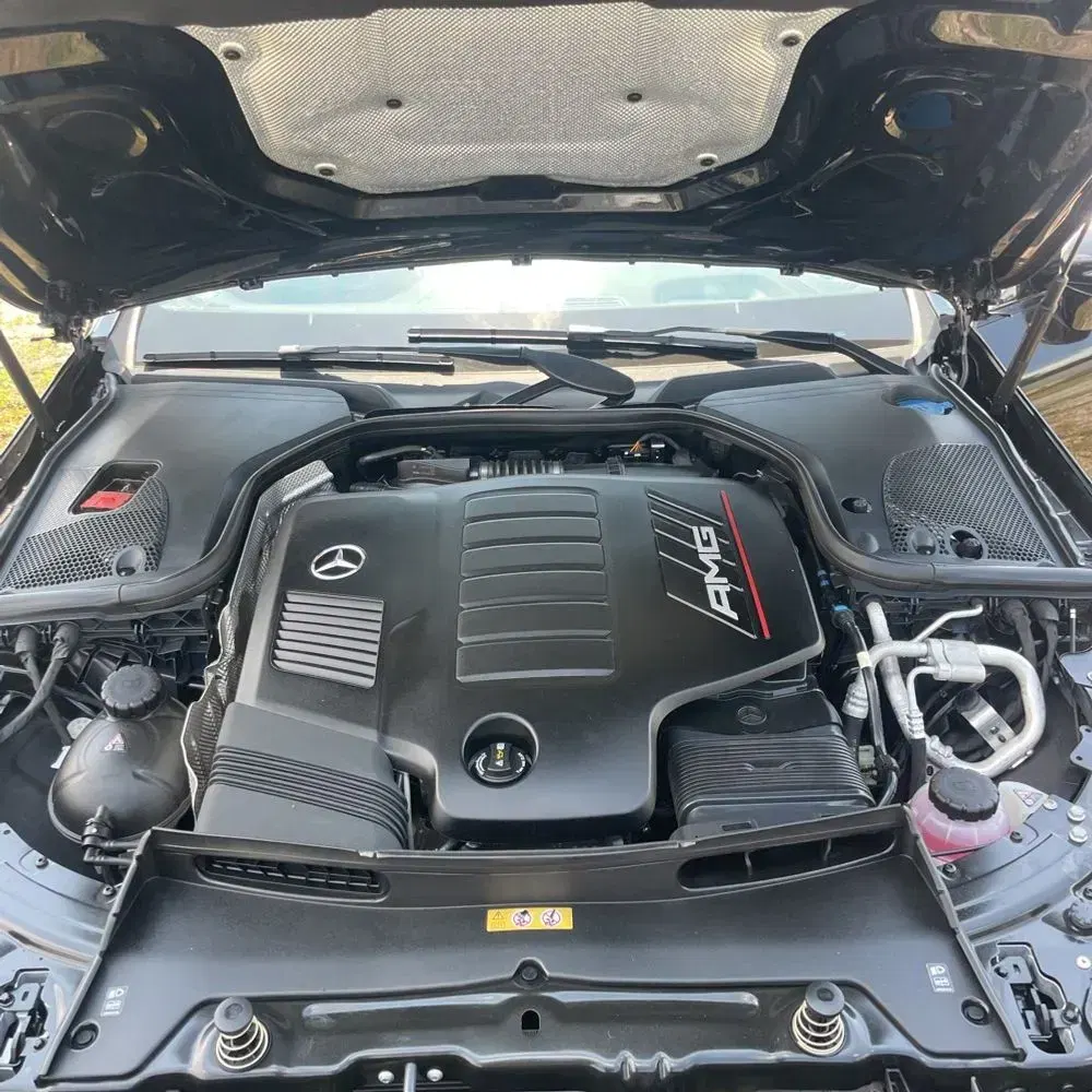 2022 Mercedes-Benz AMG GT 43