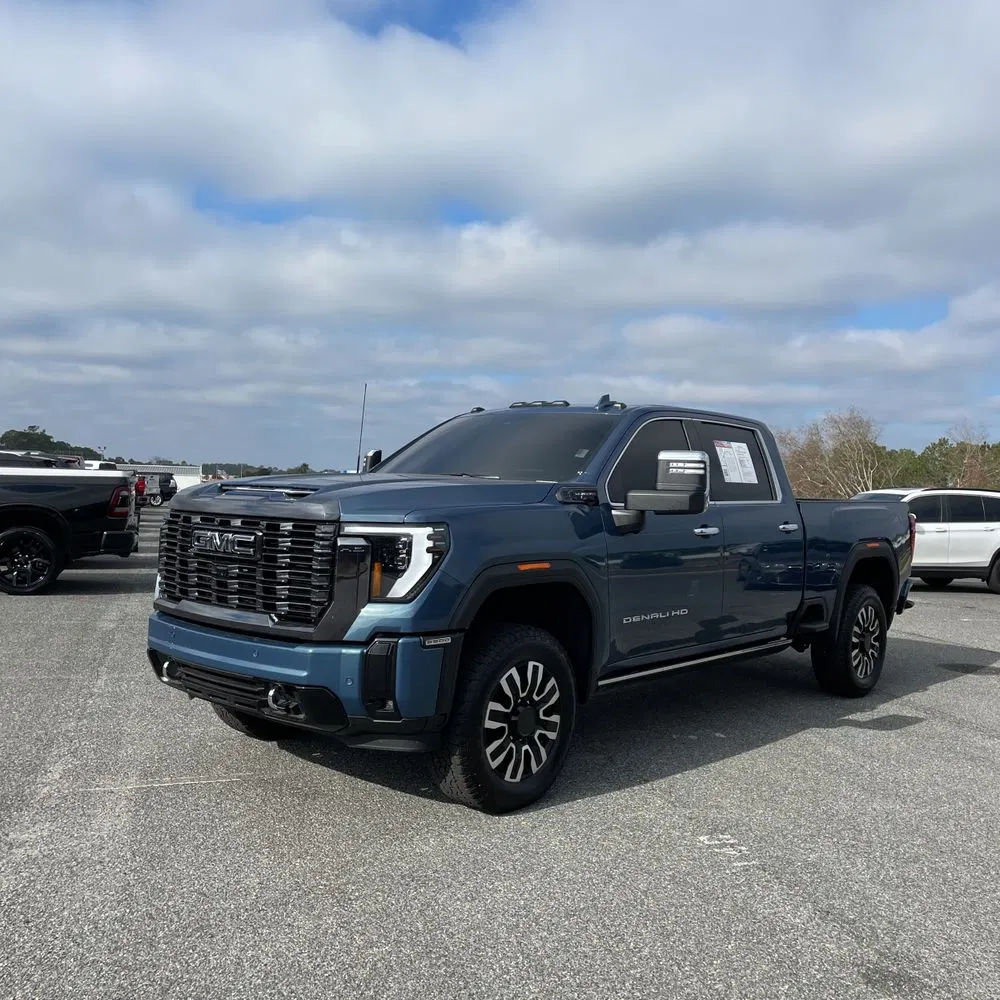 2025 GMC Sierra 2500HD Denali Ultimate