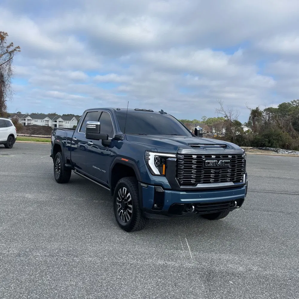 2025 GMC Sierra 2500HD Denali Ultimate