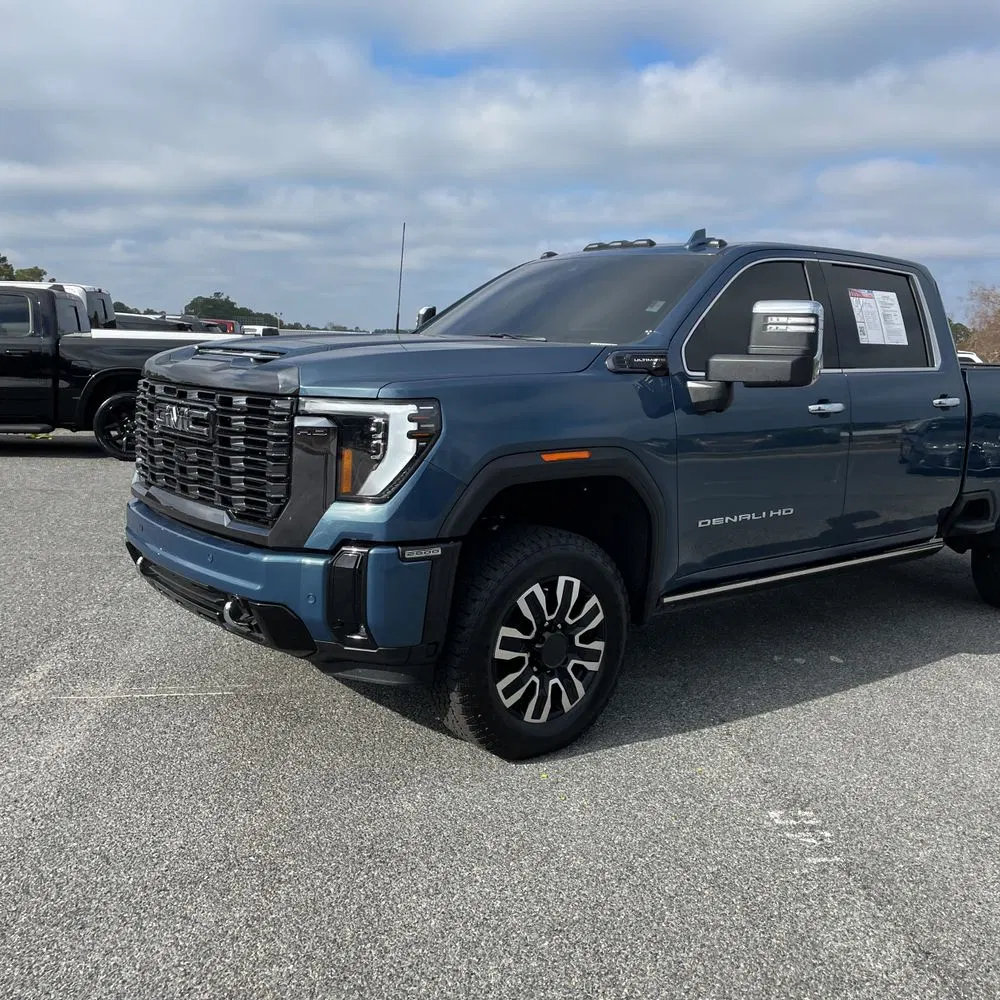 2025 GMC Sierra 2500HD Denali Ultimate