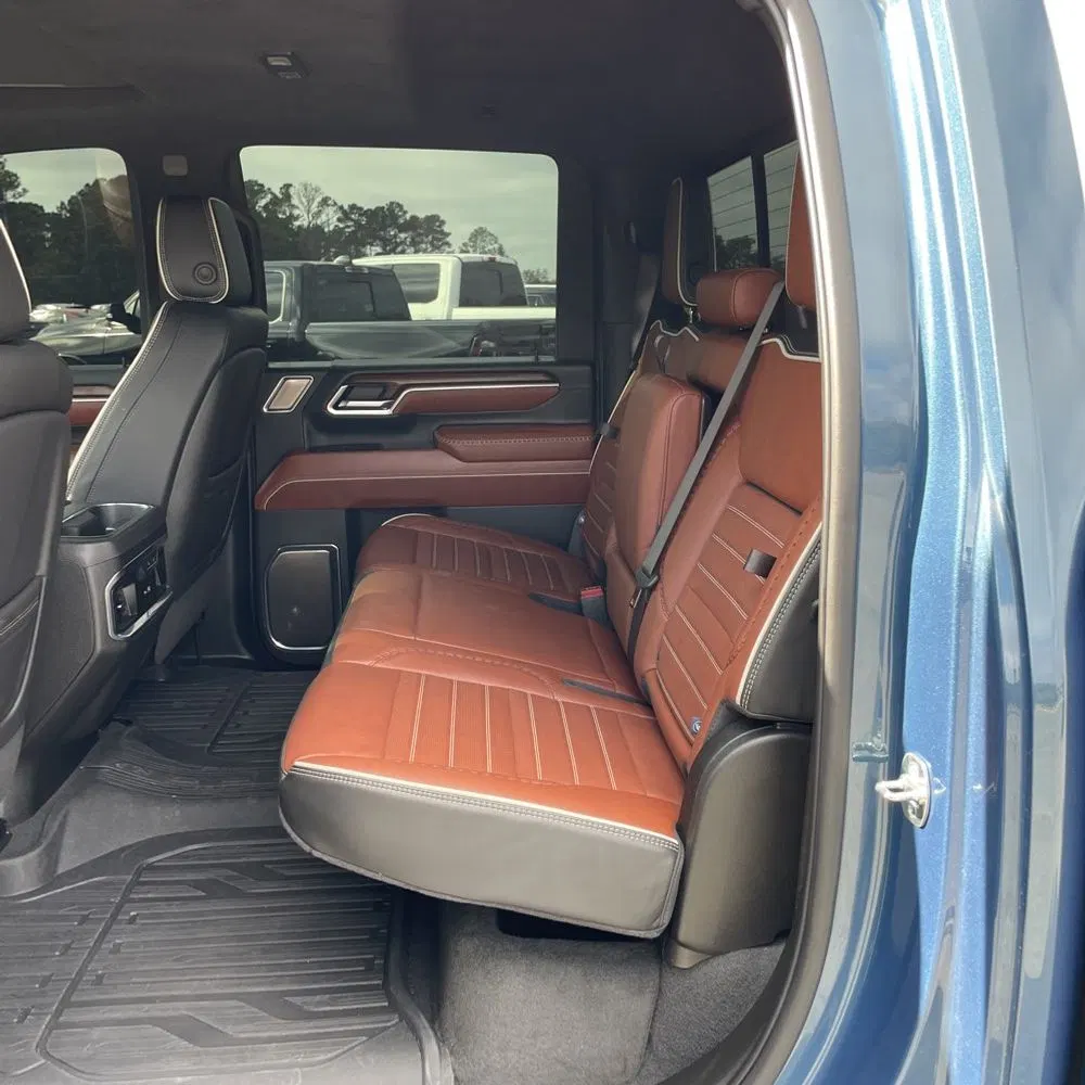 2025 GMC Sierra 2500HD Denali Ultimate