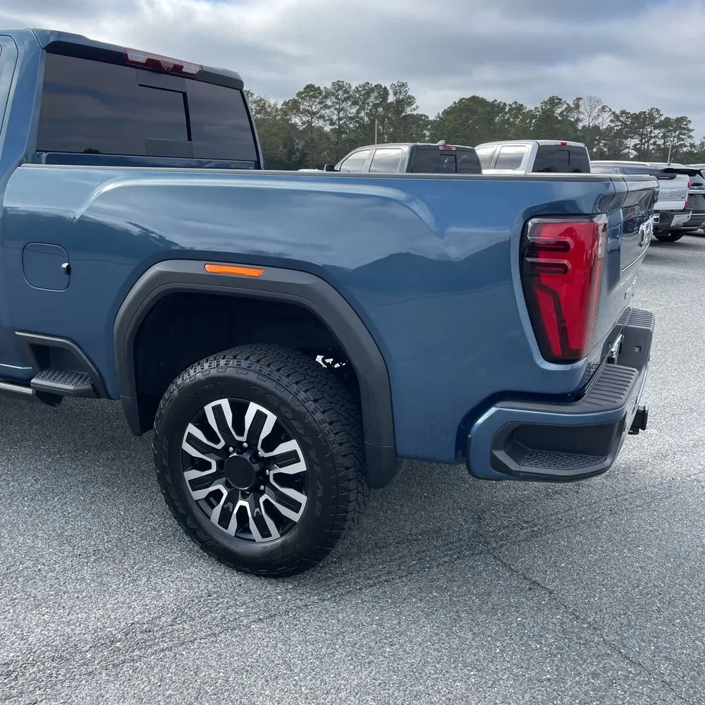2025 GMC Sierra 2500HD Denali Ultimate