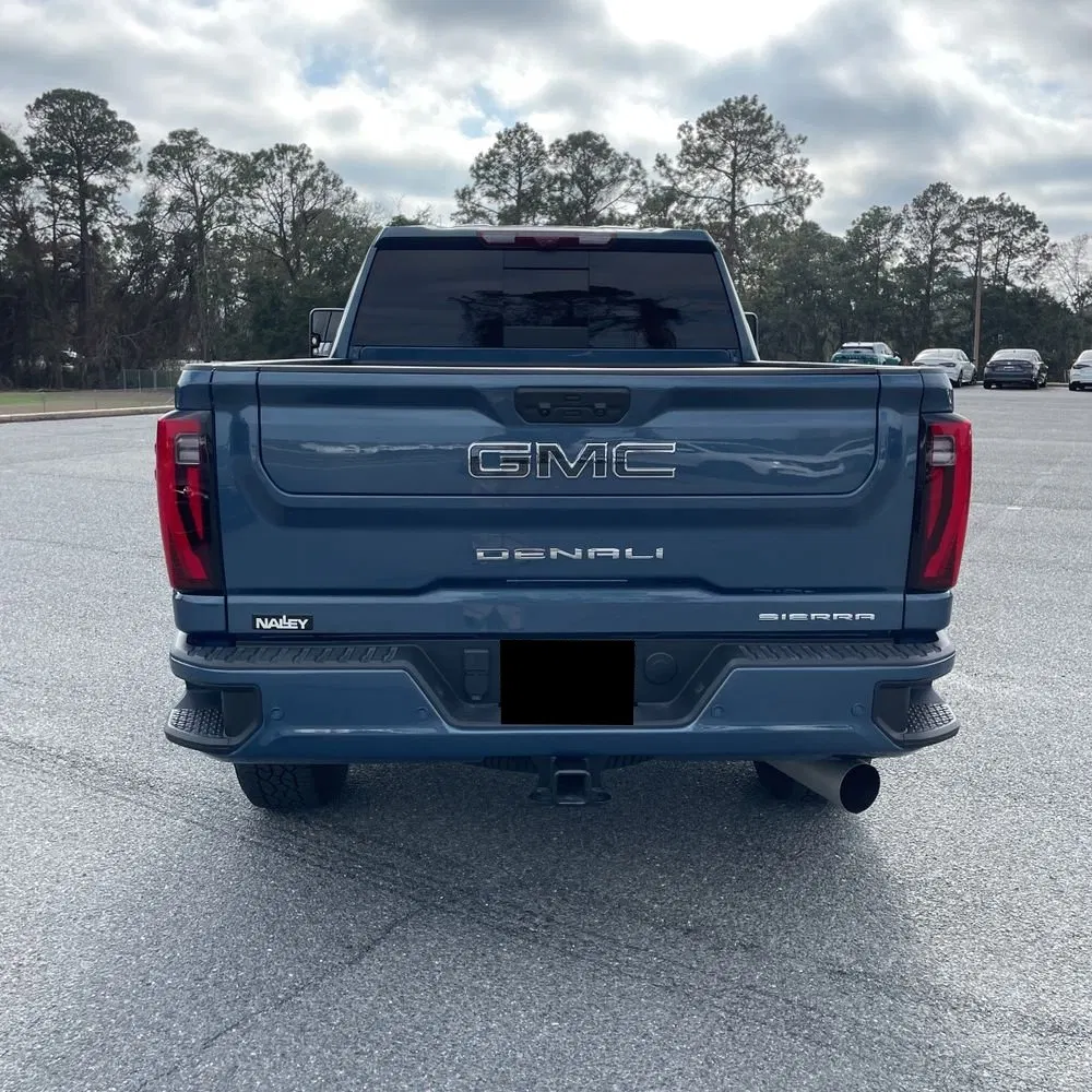 2025 GMC Sierra 2500HD Denali Ultimate
