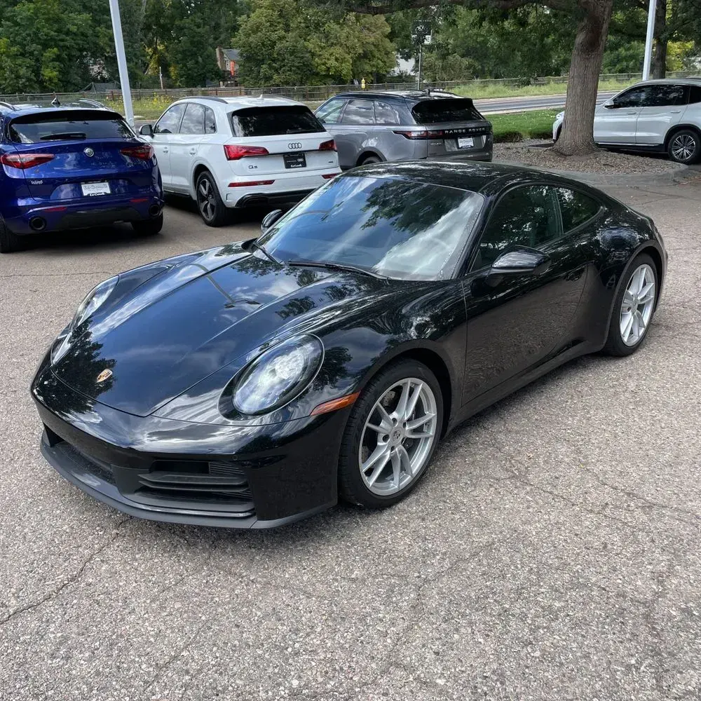 2025 Porsche 911 Carrera