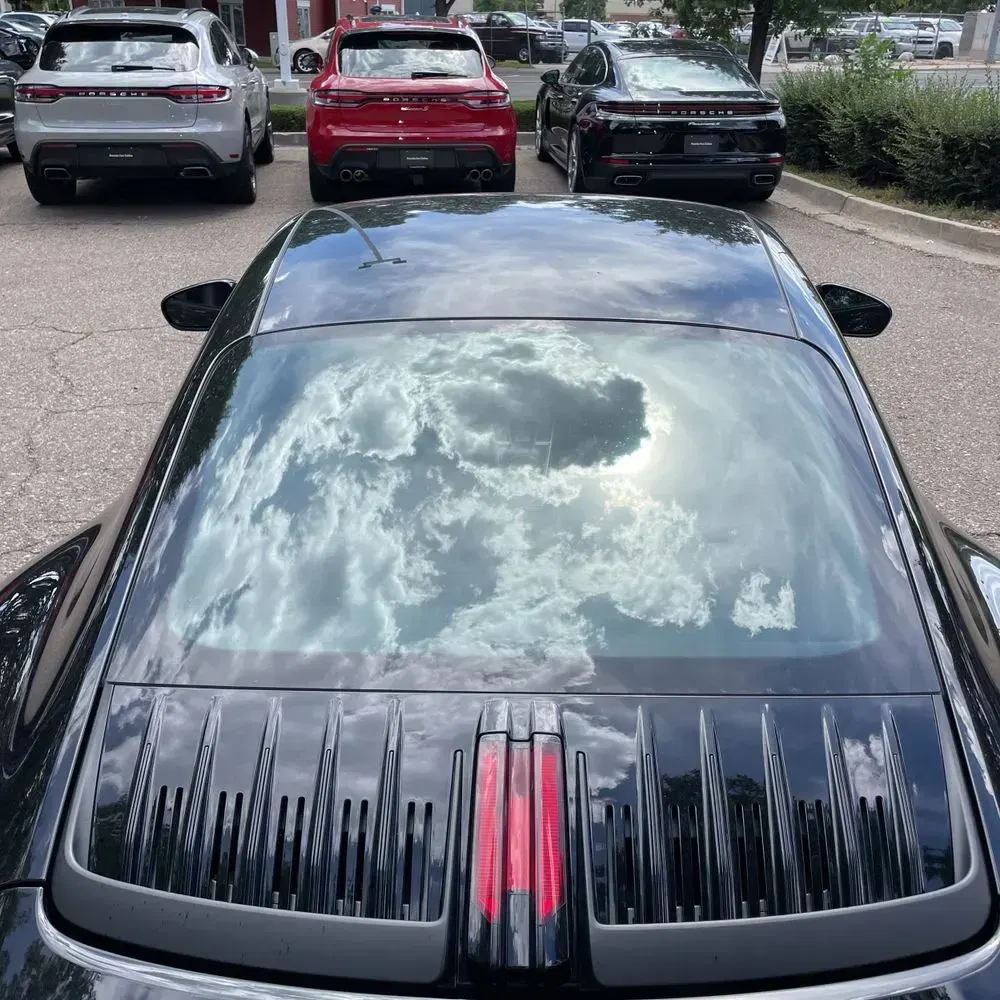 2025 Porsche 911 Carrera