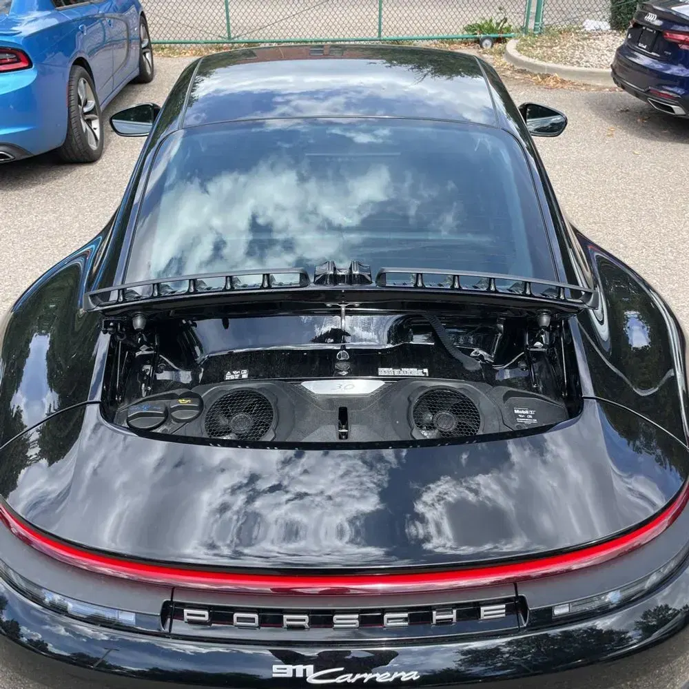 2025 Porsche 911 Carrera