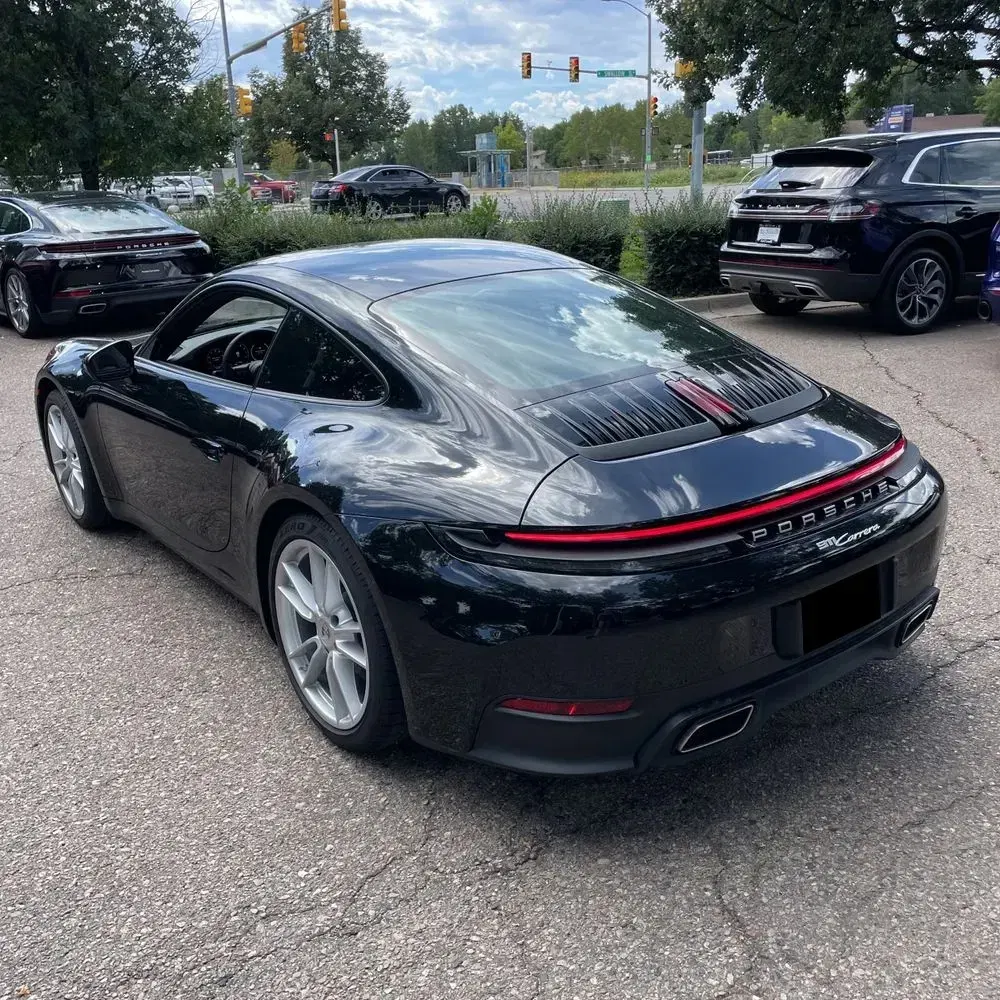 2025 Porsche 911 Carrera