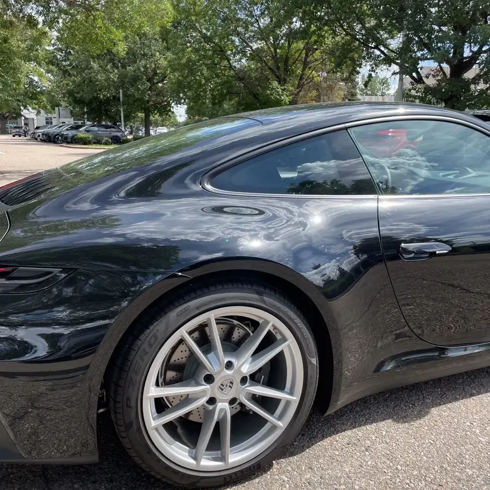 2025 Porsche 911 Carrera