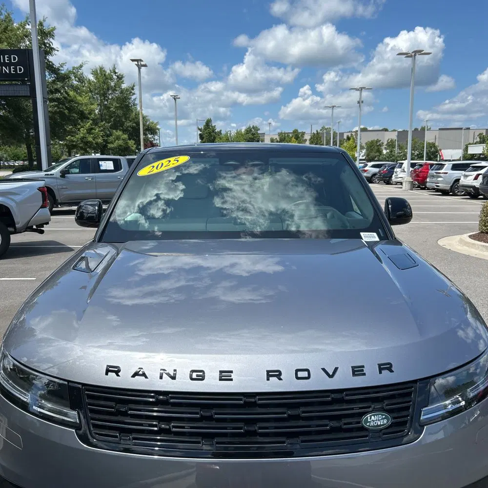 2025 Land Rover Range Rover Sport P550e Autobiography