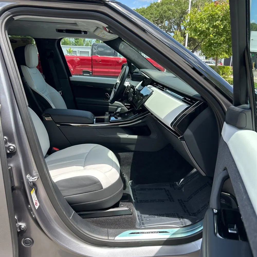 2025 Land Rover Range Rover Sport P550e Autobiography