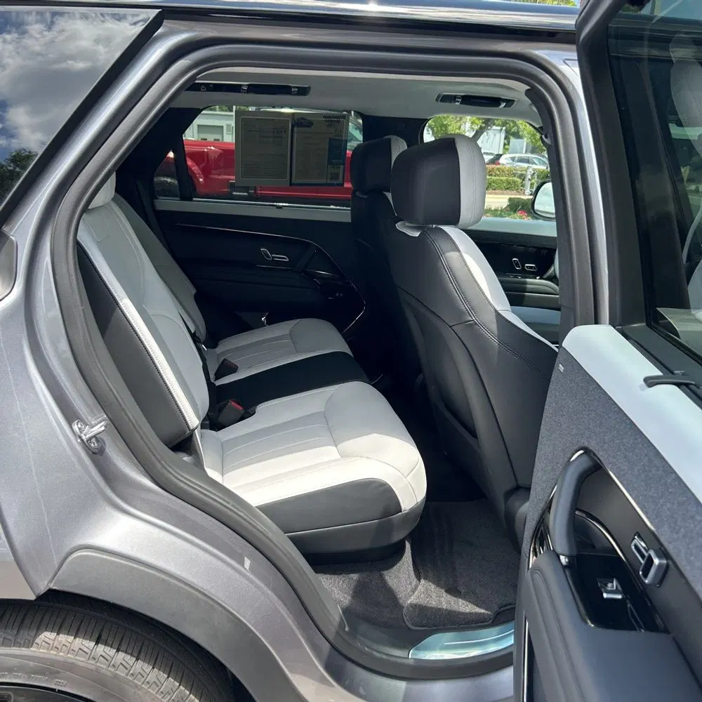 2025 Land Rover Range Rover Sport P550e Autobiography