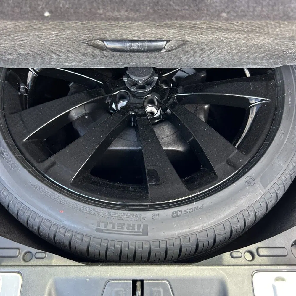 2025 Land Rover Range Rover Sport P550e Autobiography
