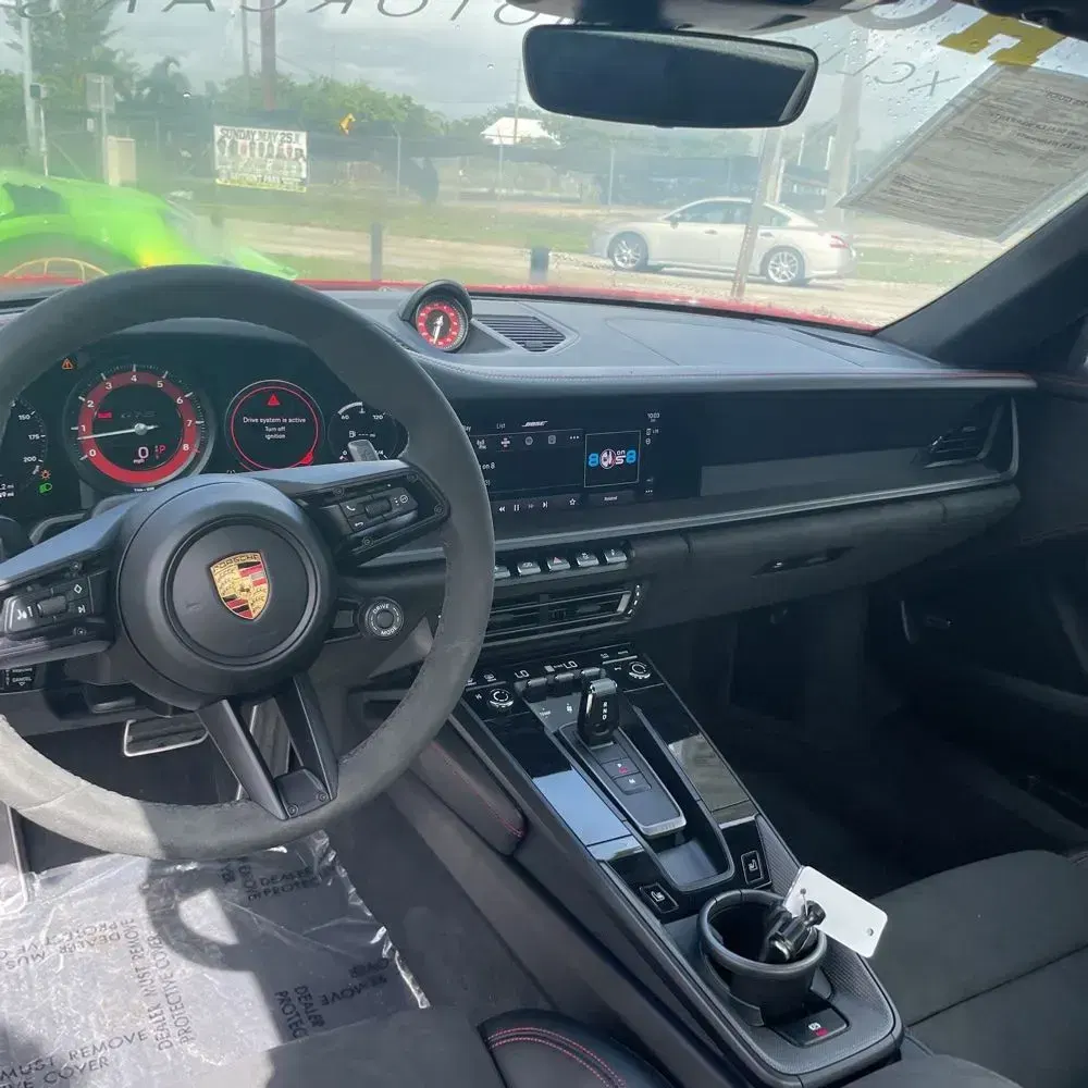 2023 Porsche 911 Carrera 4 GTS