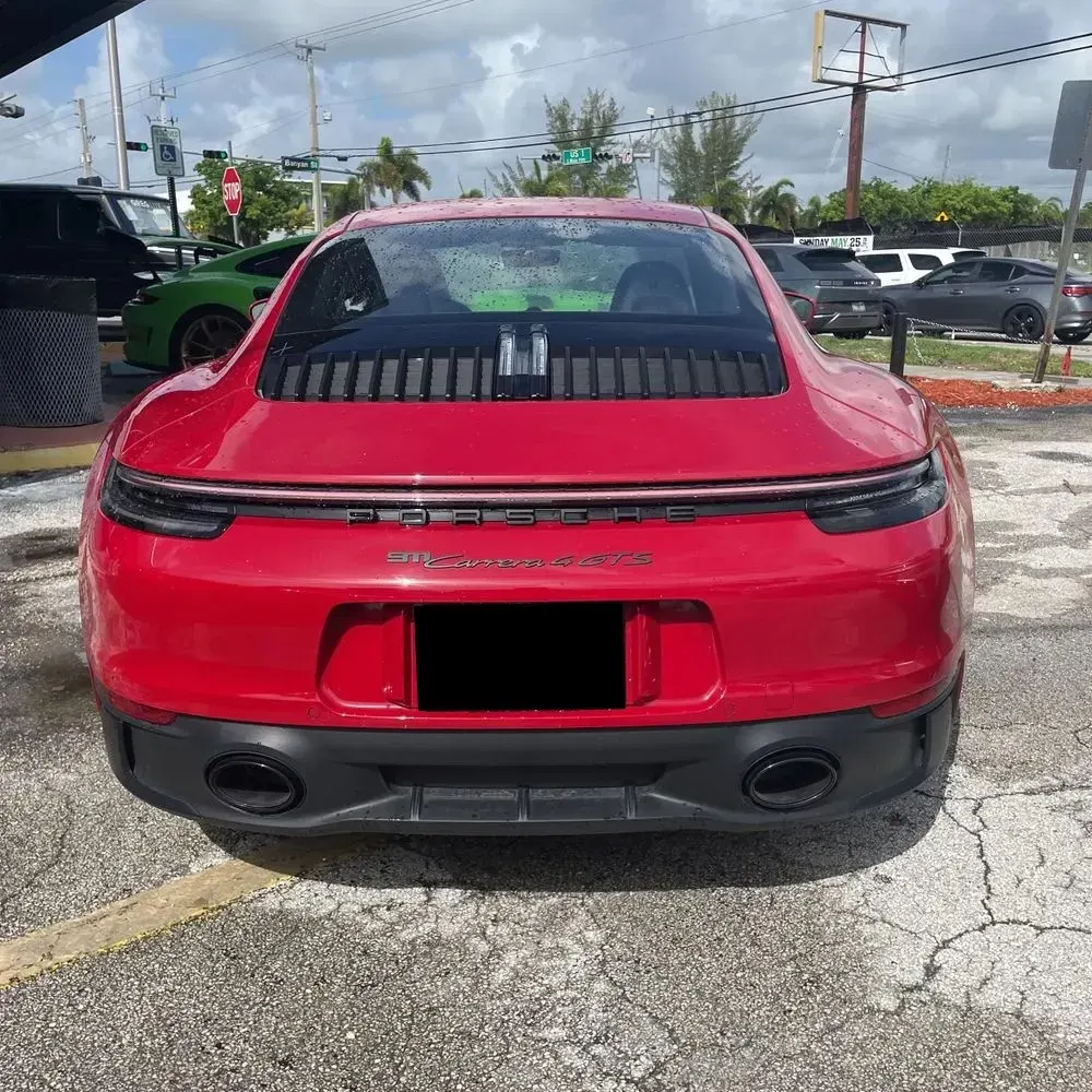 2023 Porsche 911 Carrera 4 GTS