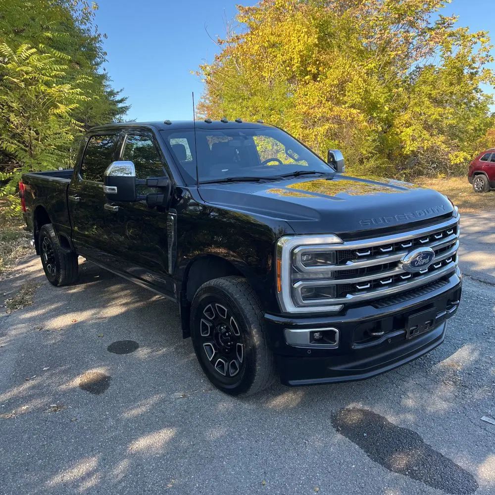 2023 Ford F250 S/D Platinum