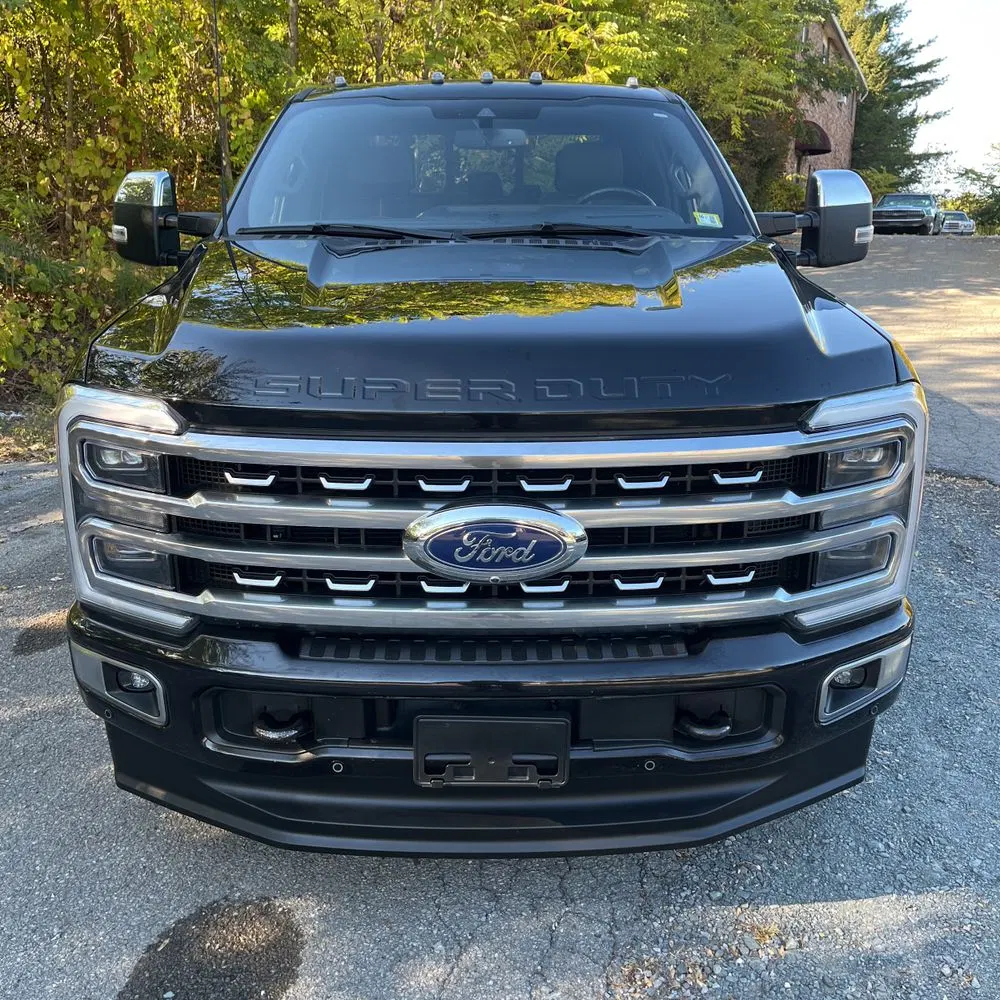 2023 Ford F250 S/D Platinum