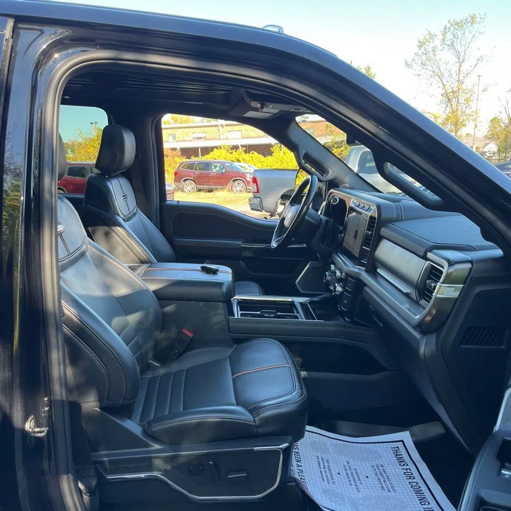 2023 Ford F250 S/D Platinum