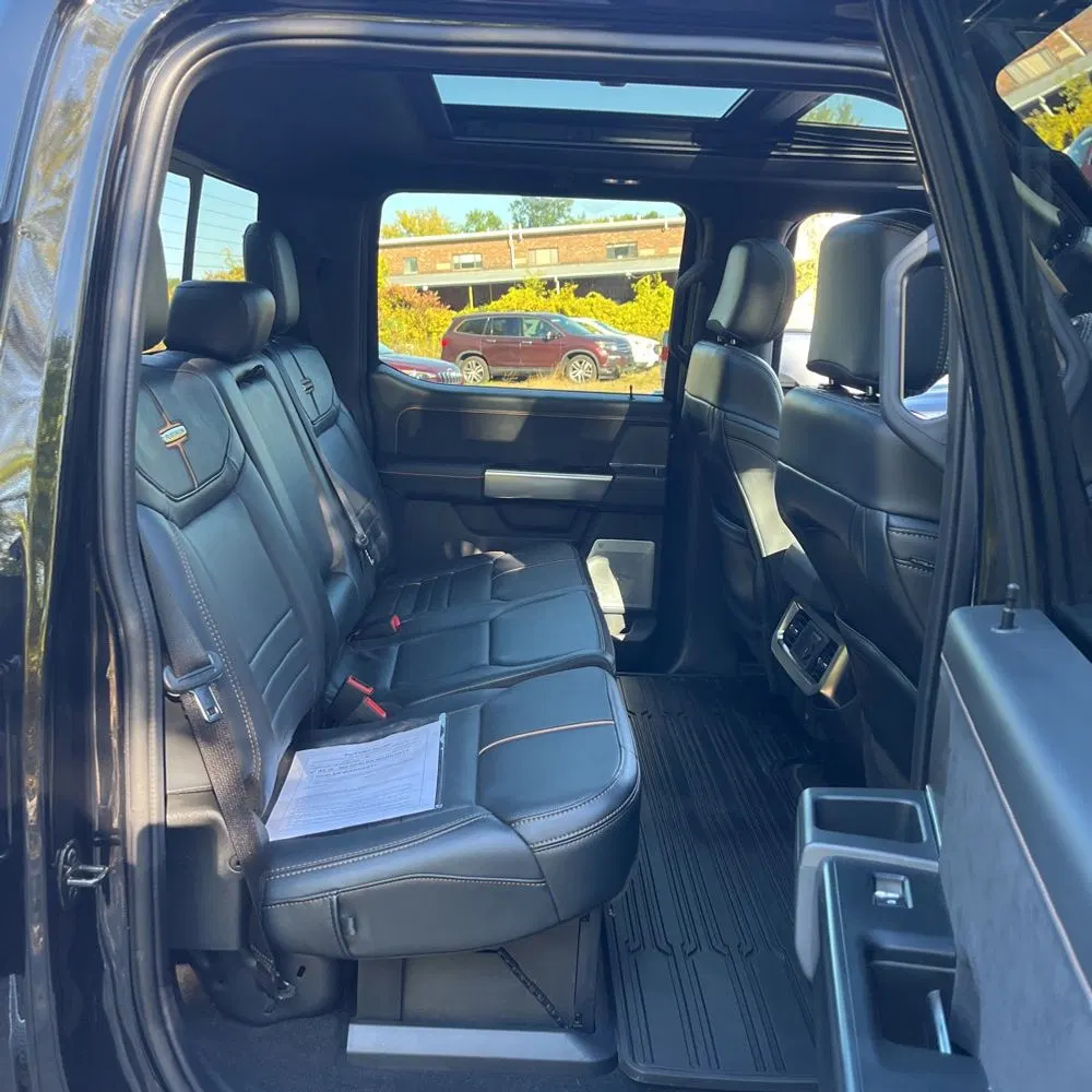 2023 Ford F250 S/D Platinum