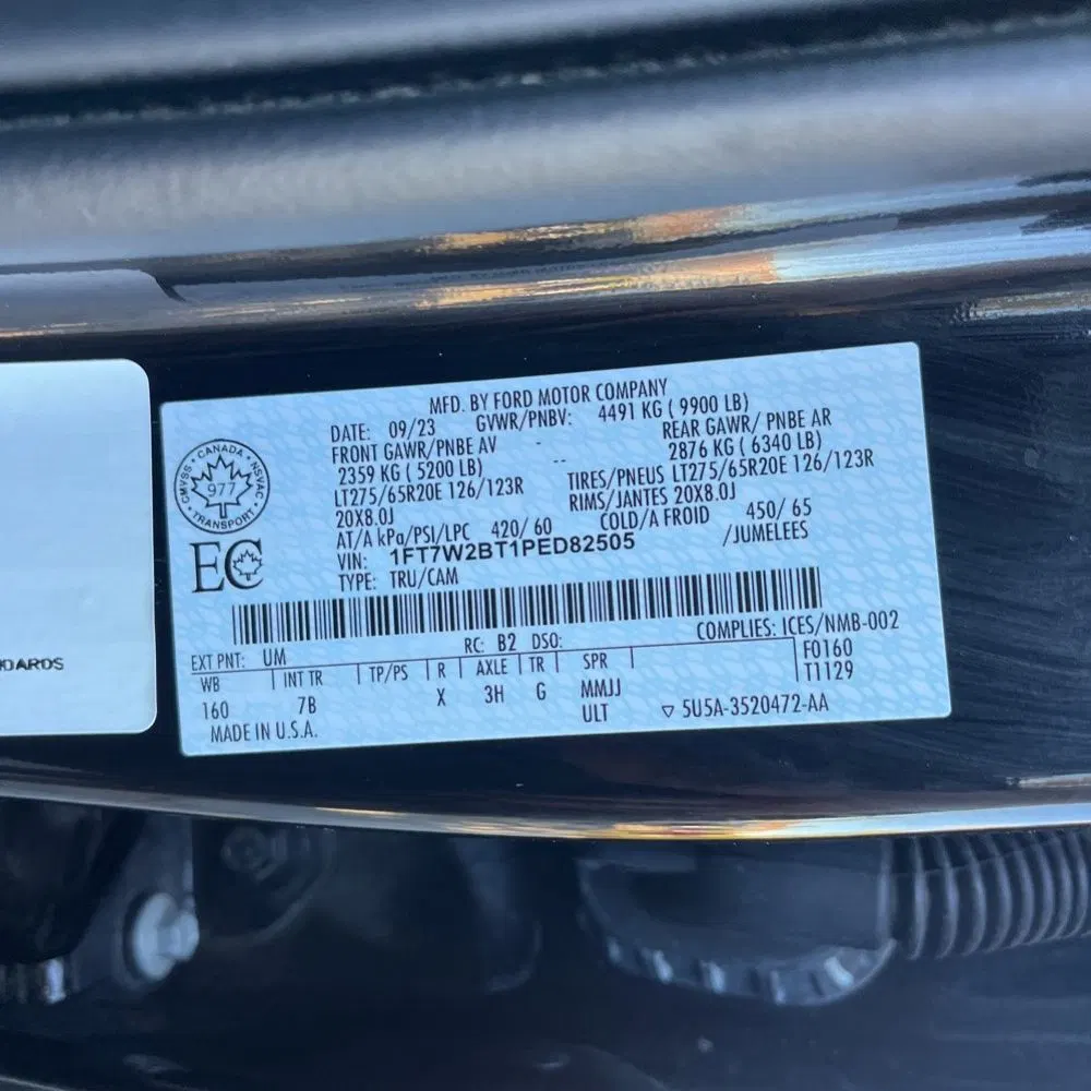 2023 Ford F250 S/D Platinum