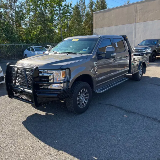 2022 Ford F-350 Super Duty Lariat