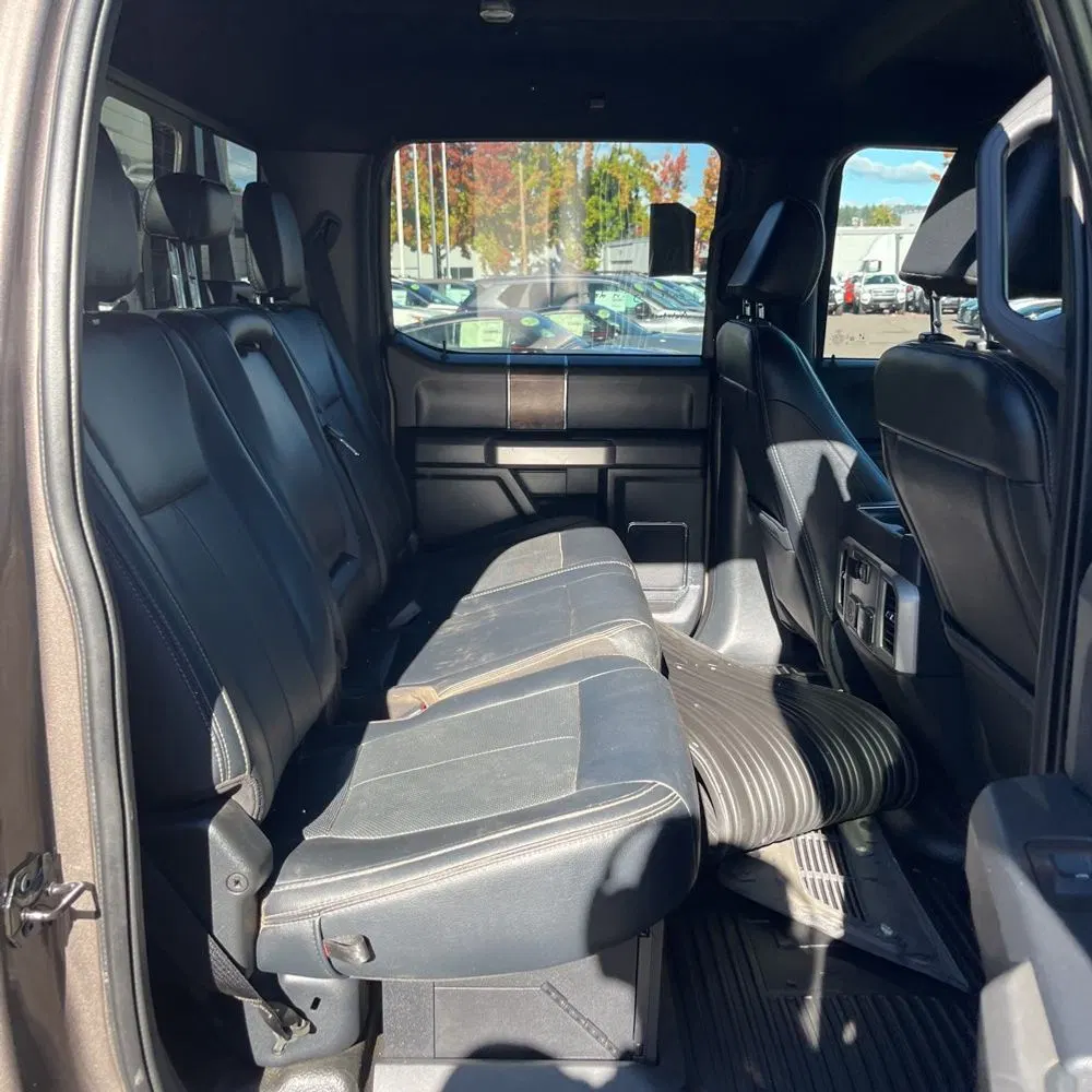 2022 Ford F-350 Super Duty Lariat