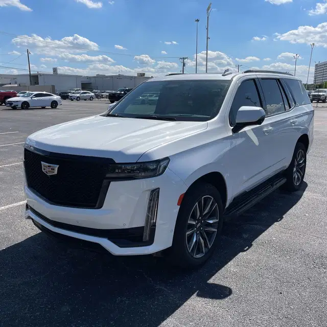 2022 Cadillac Escalade Sport