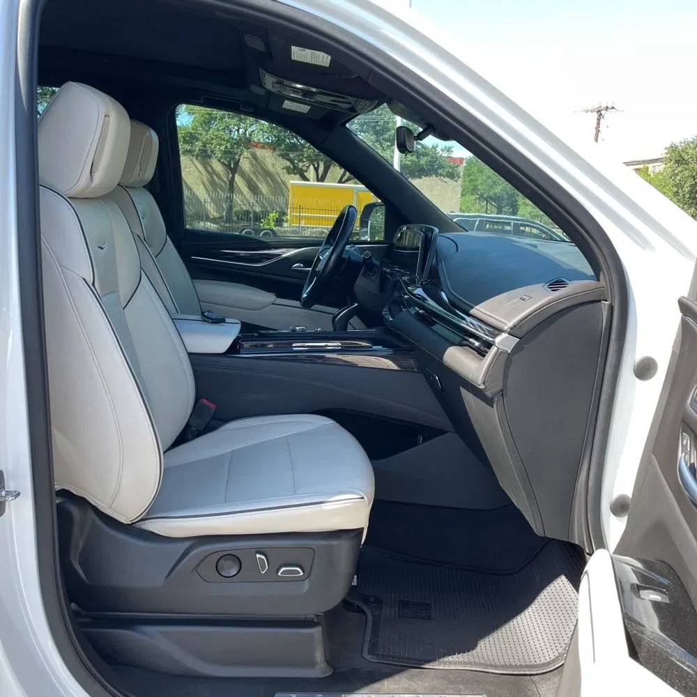2022 Cadillac Escalade Sport