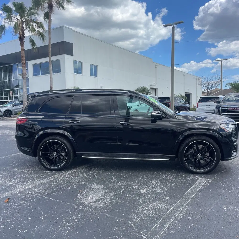 2025 Mercedes-Benz GLS 580 4MATIC