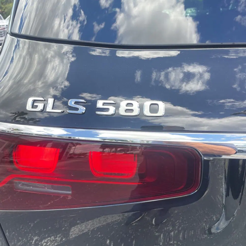 2025 Mercedes-Benz GLS 580 4MATIC