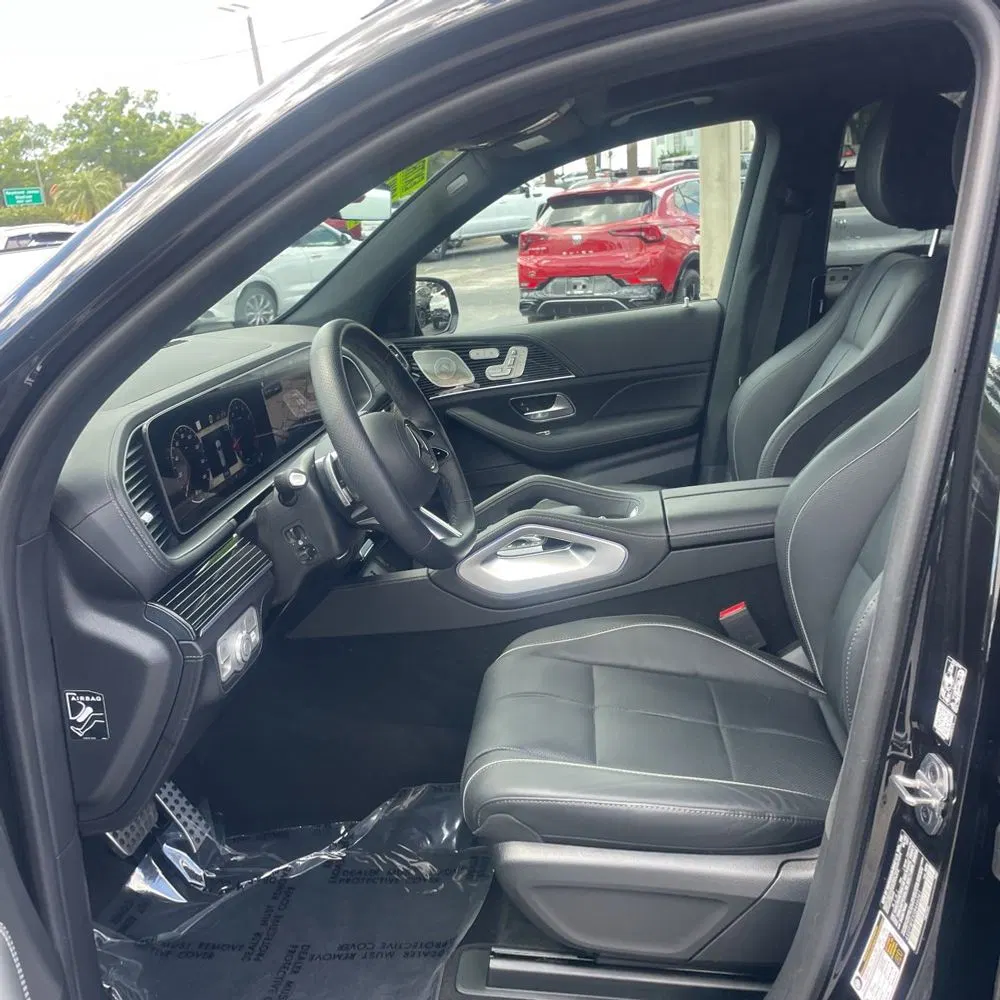 2025 Mercedes-Benz GLS 580 4MATIC
