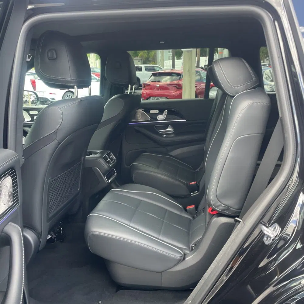 2025 Mercedes-Benz GLS 580 4MATIC