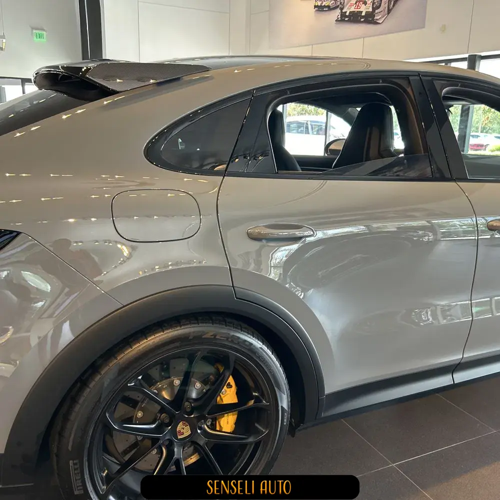 2024 Porsche Cayenne Turbo GT