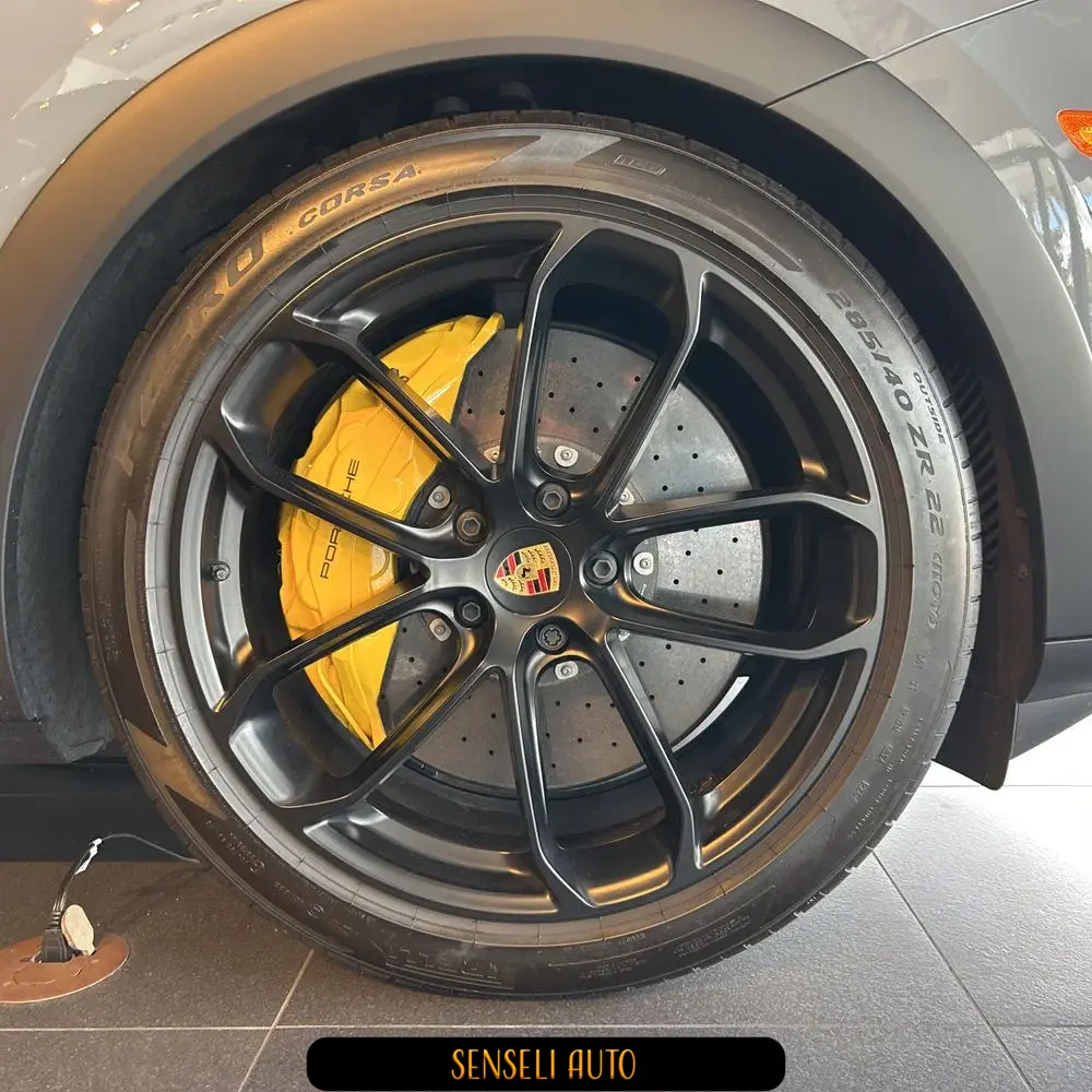 2024 Porsche Cayenne Turbo GT