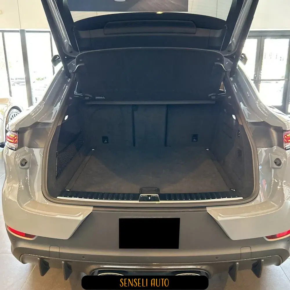 2024 Porsche Cayenne Turbo GT