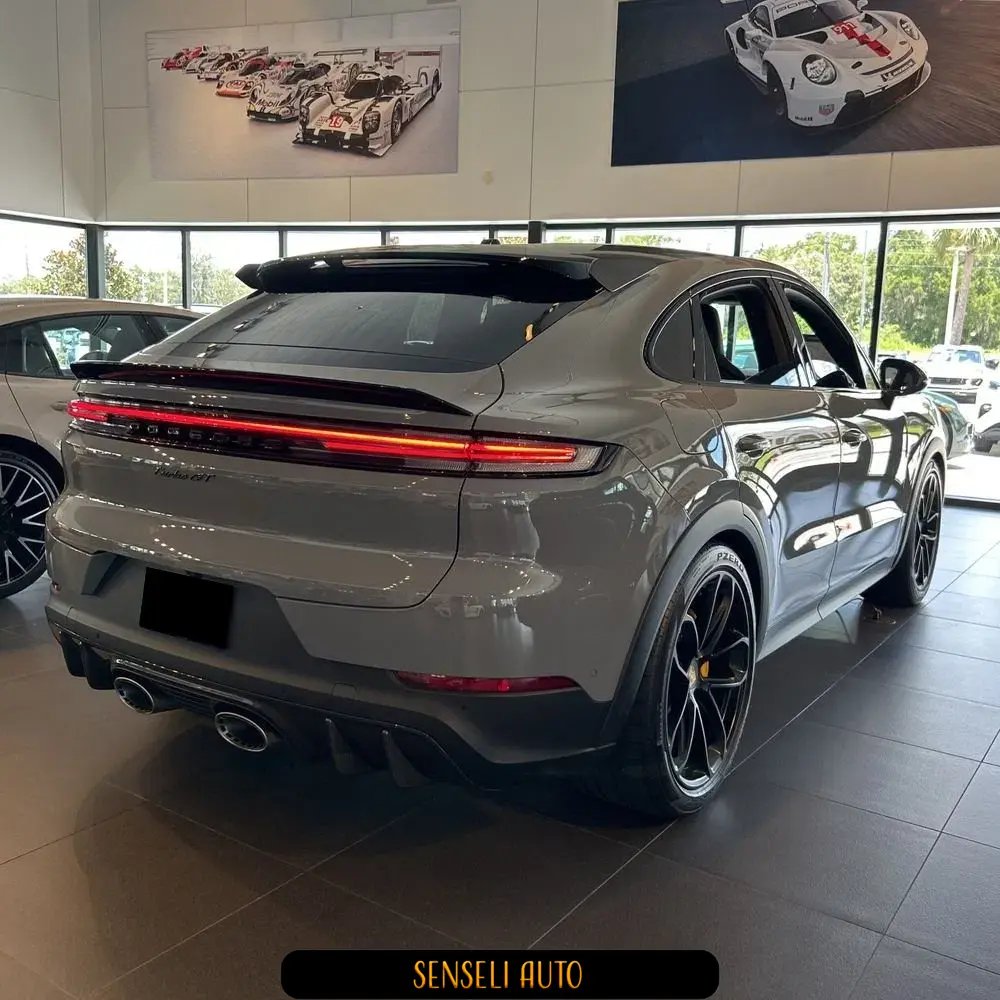 2024 Porsche Cayenne Turbo GT