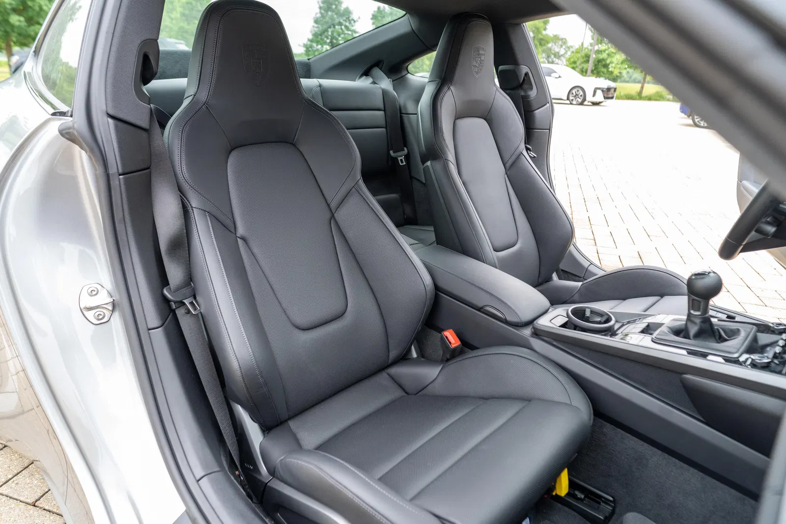 2024 Porsche 911 Carrera S Coupe - 4k Miles, 7-Speed Manual Transmission, SportDesign Package, 1 Owner