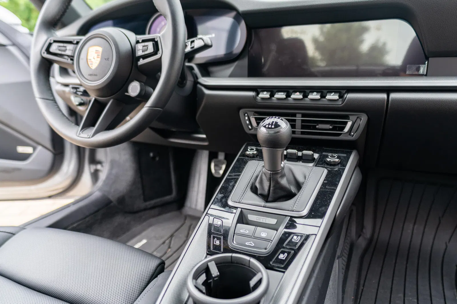 2024 Porsche 911 Carrera S Coupe - 4k Miles, 7-Speed Manual Transmission, SportDesign Package, 1 Owner