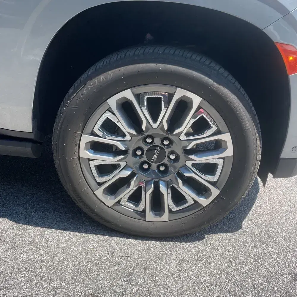 2024 GMC Yukon Denali Ultimate