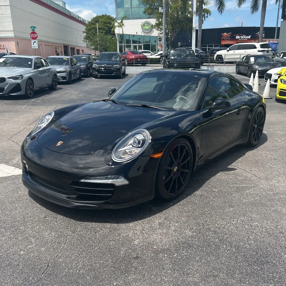 2013 Porsche 911 Carrera