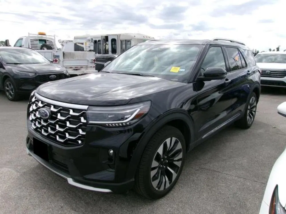 2025 Ford Explorer Platinum