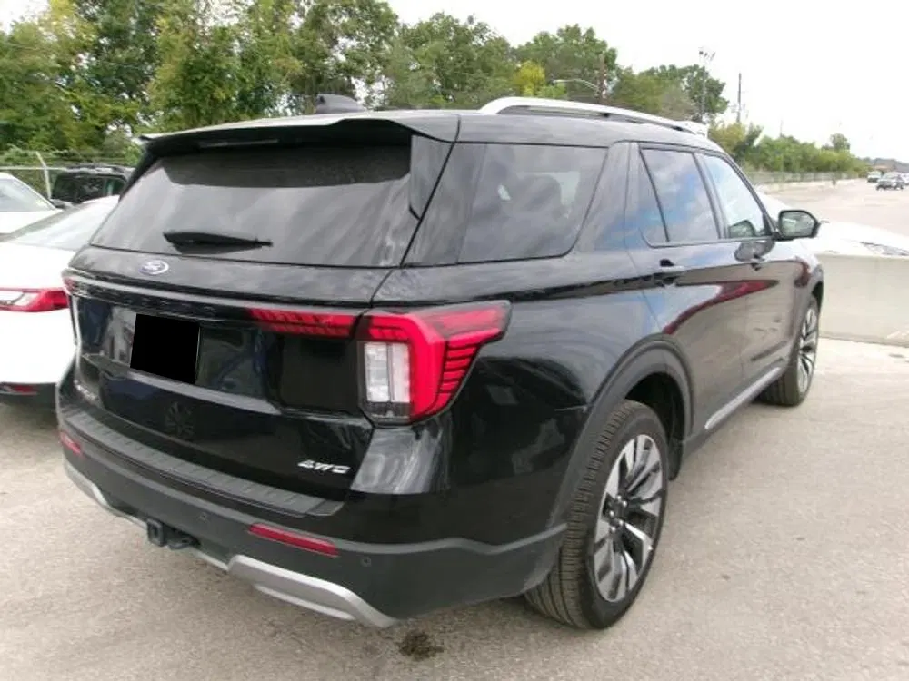 2025 Ford Explorer Platinum