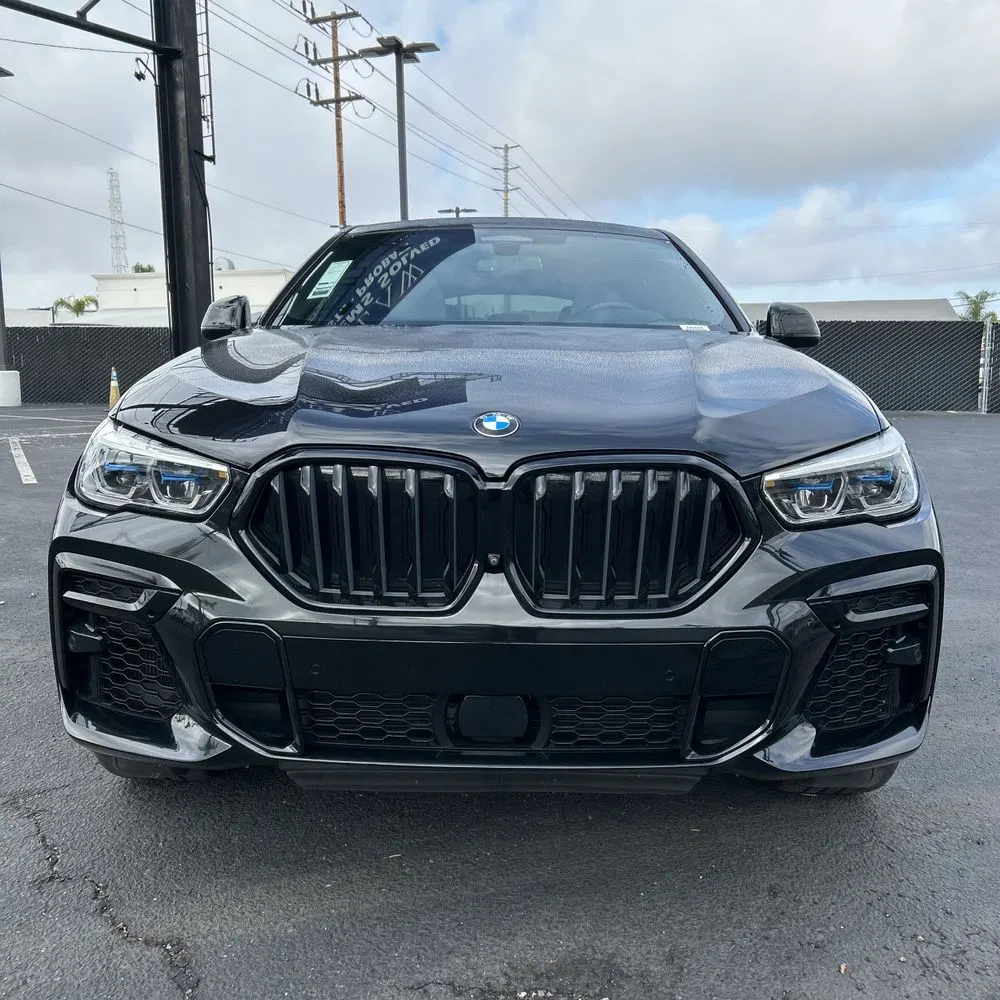 2022 BMW X6 M50i