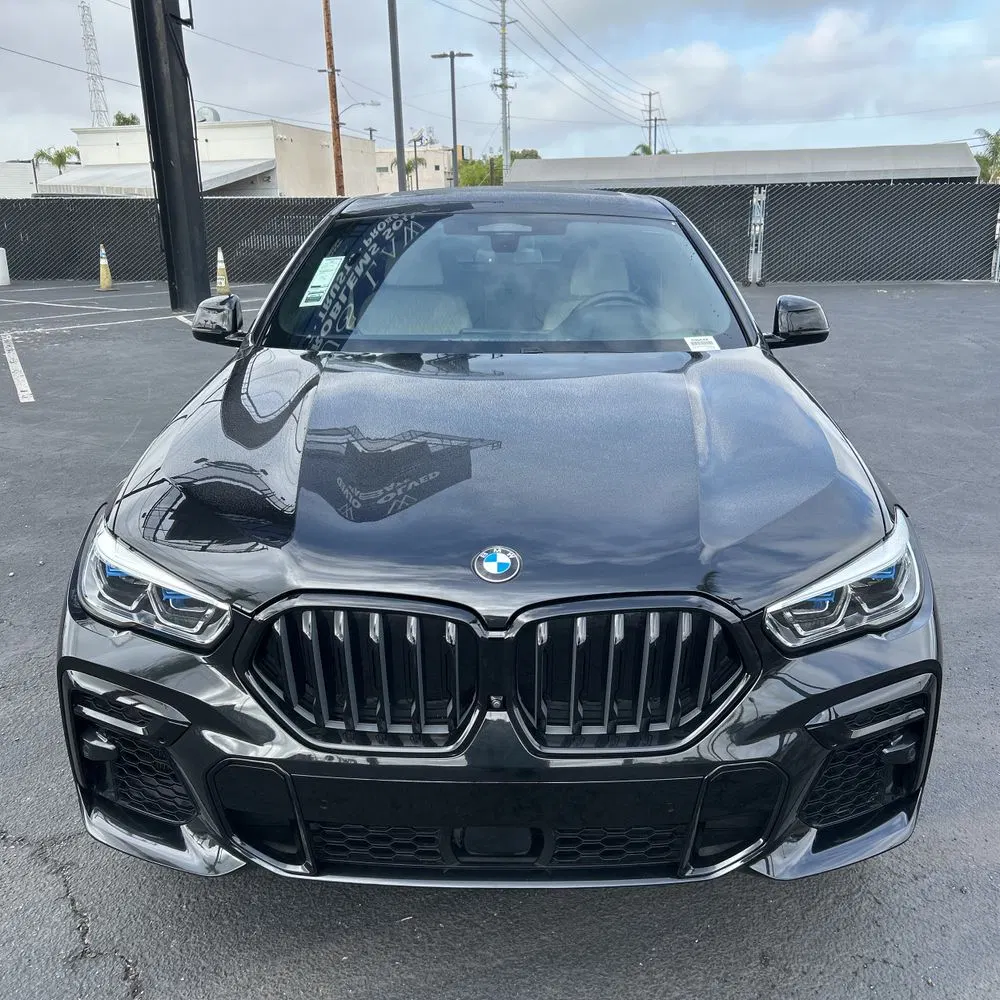 2022 BMW X6 M50i