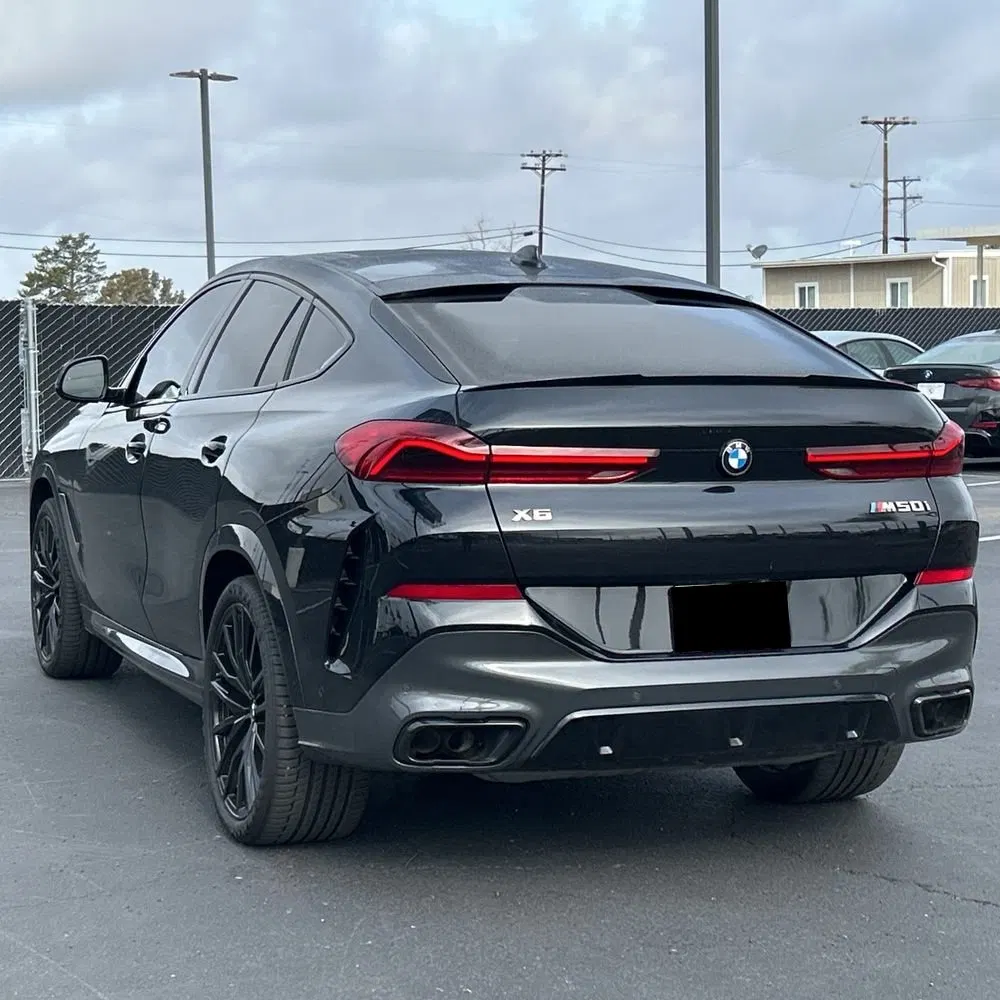 2022 BMW X6 M50i