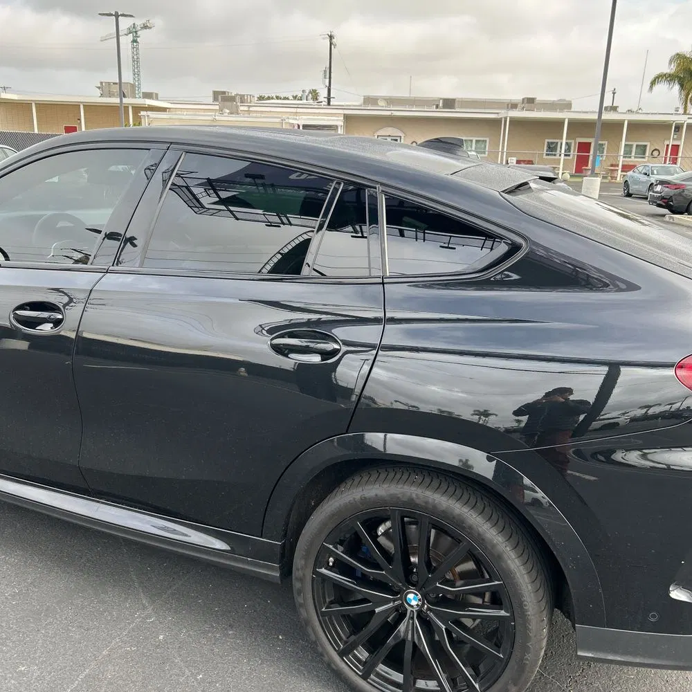 2022 BMW X6 M50i