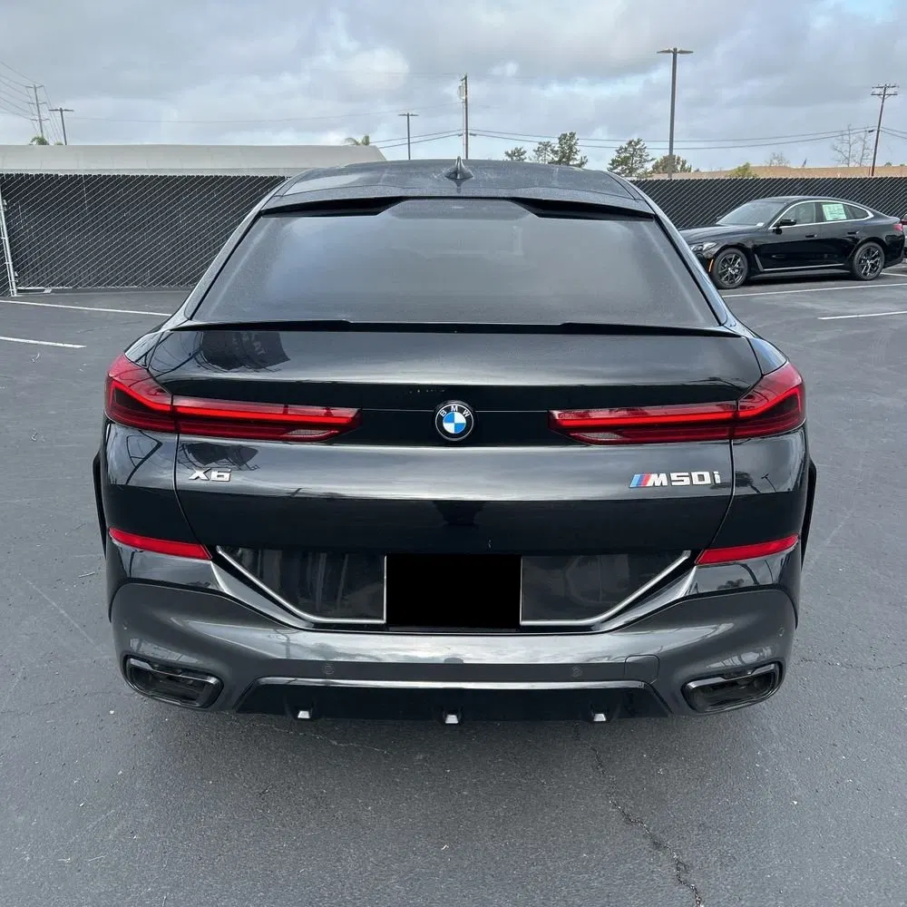 2022 BMW X6 M50i
