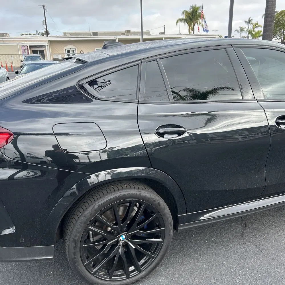 2022 BMW X6 M50i