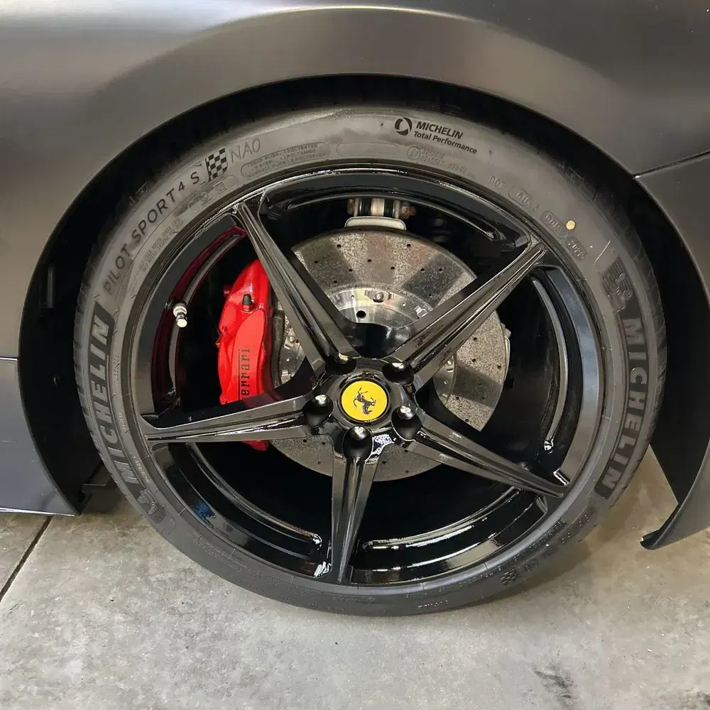 2010 Ferrari 458 Italia Base