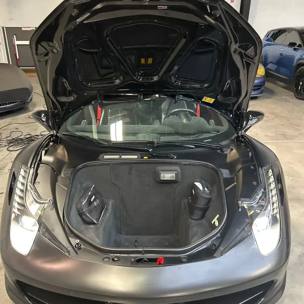 2010 Ferrari 458 Italia Base