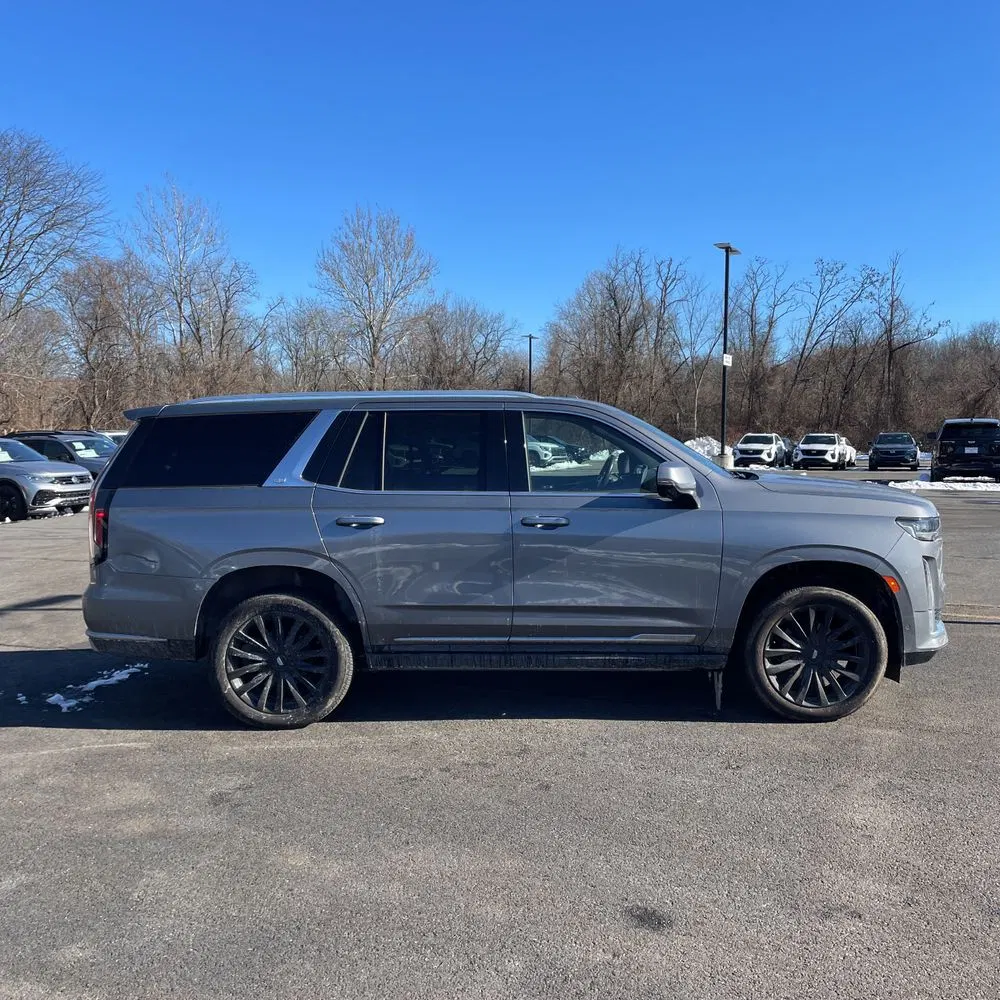 2022 Cadillac Escalade Premium Luxury